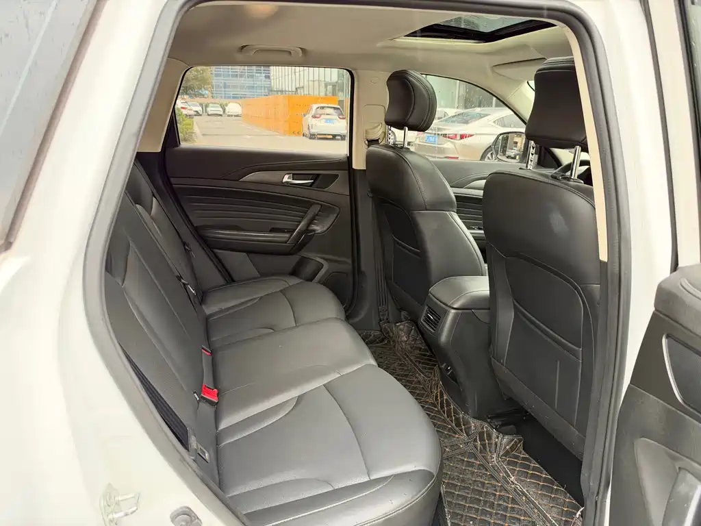 Changan CS35PLUS — фото 15