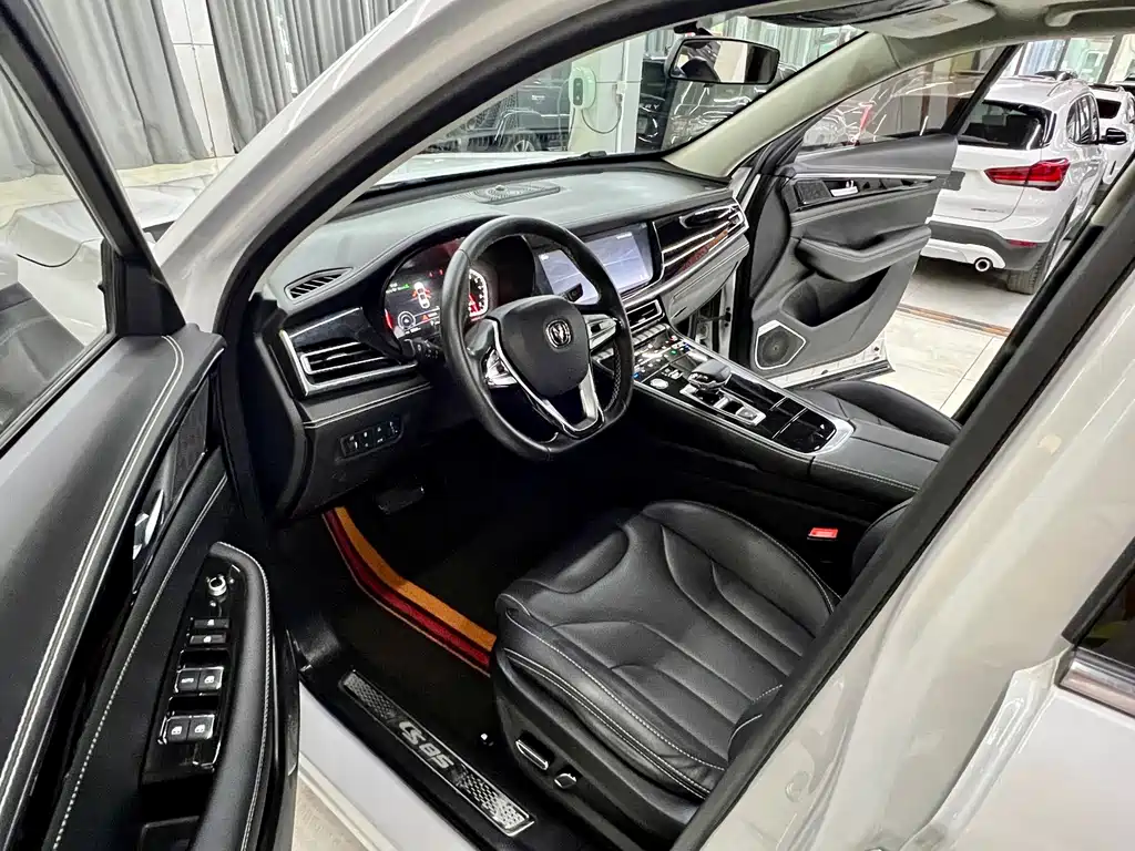Changan CS85 COUPE — фото 10