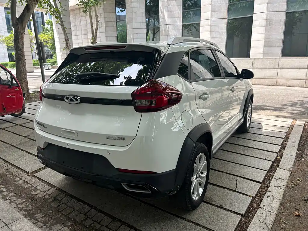 Chery Tiggo 3x — фото 4