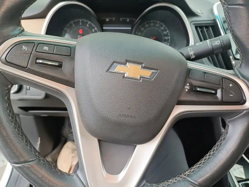Chevrolet Monza — фото 11