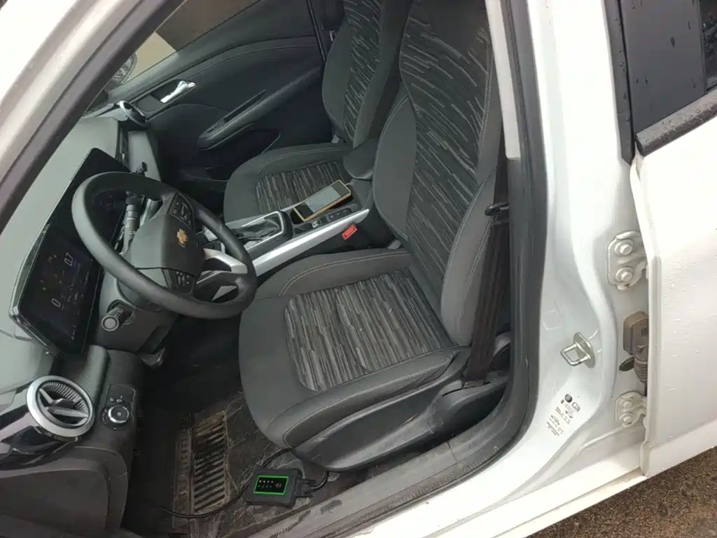 Chevrolet Monza — фото 15