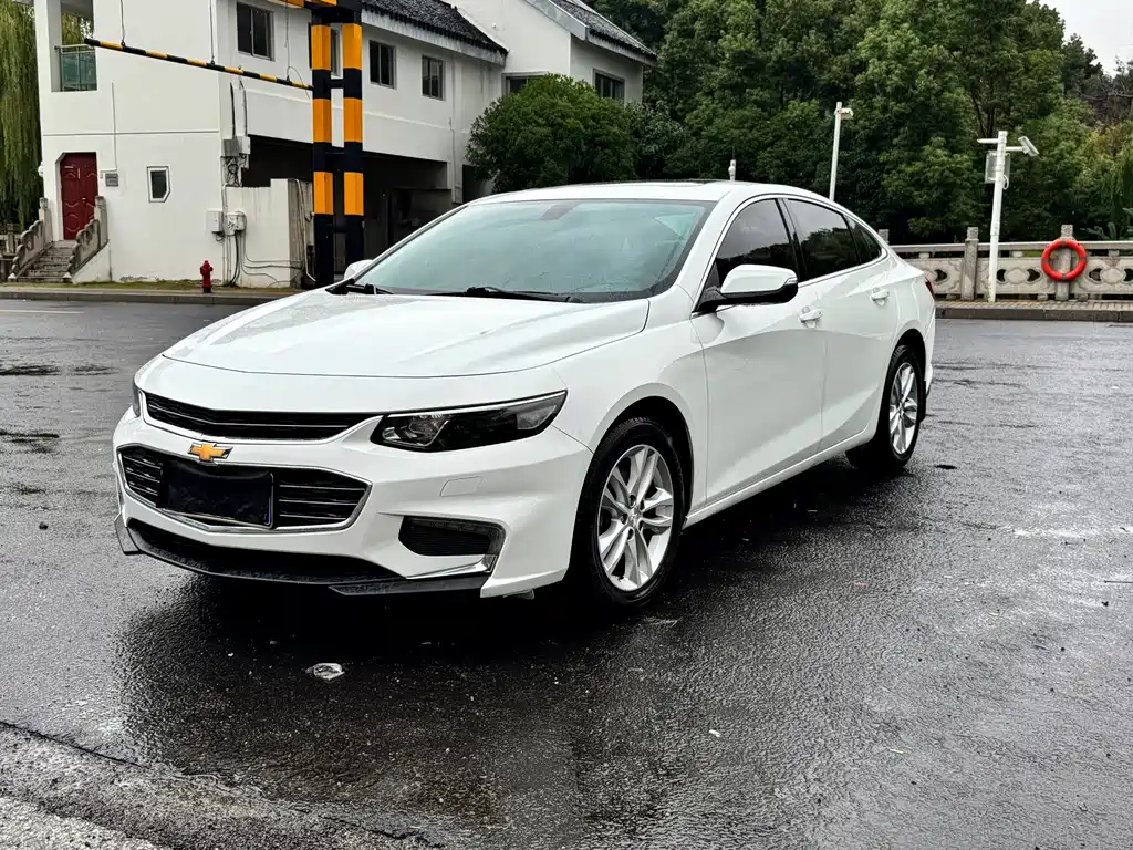 Chevrolet Malibu XL — фото 3