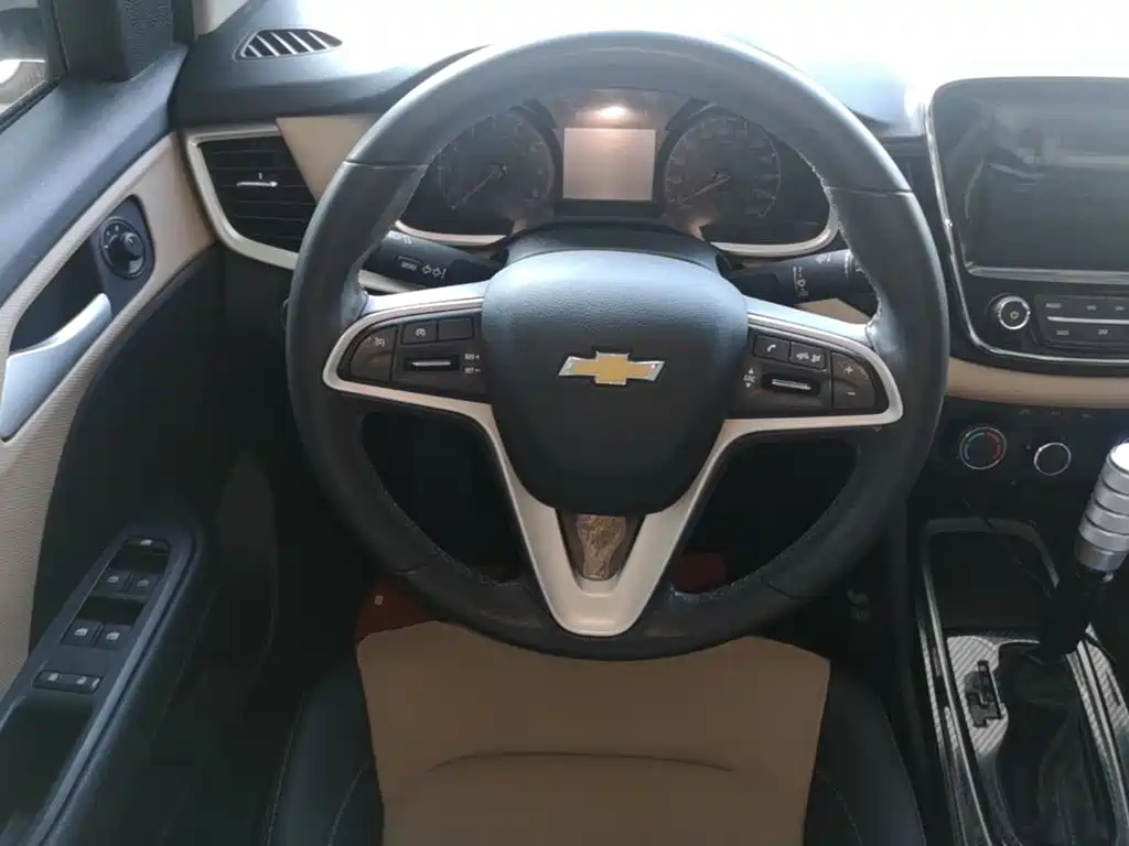 Chevrolet Monza — фото 11
