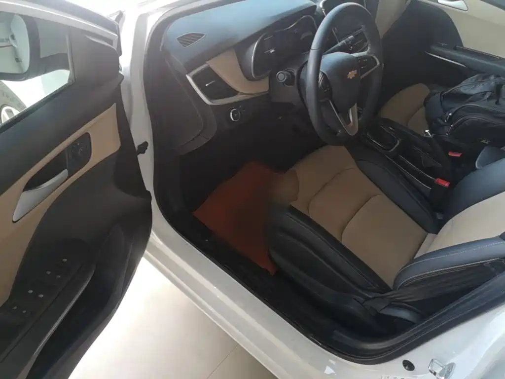 Chevrolet Monza — фото 16