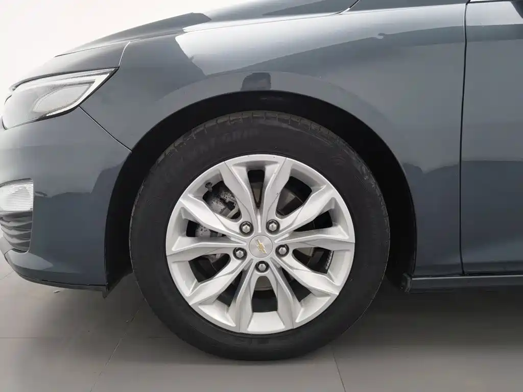 Chevrolet Malibu XL — фото 17