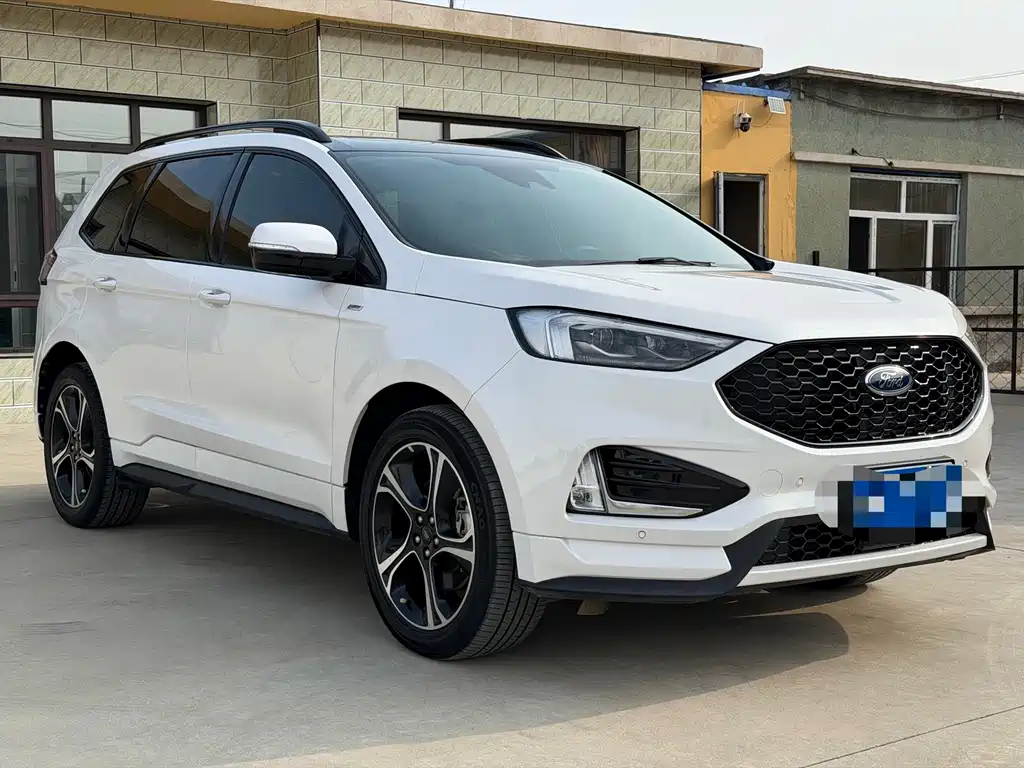 Ford Edge — фото 2