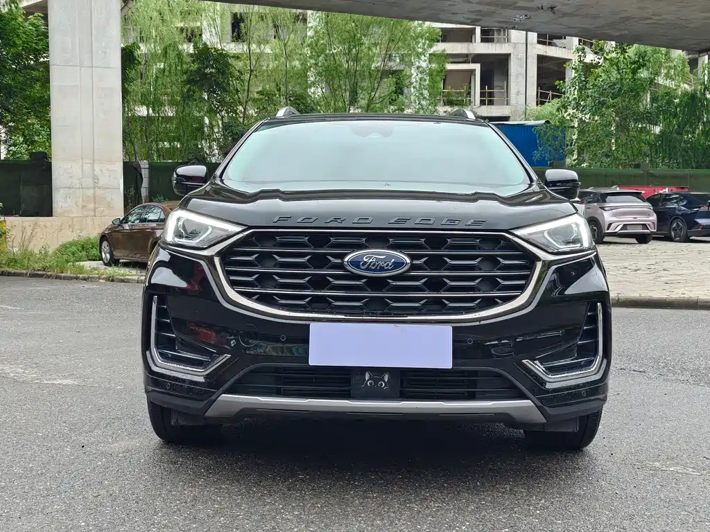 Ford Edge — фото 2