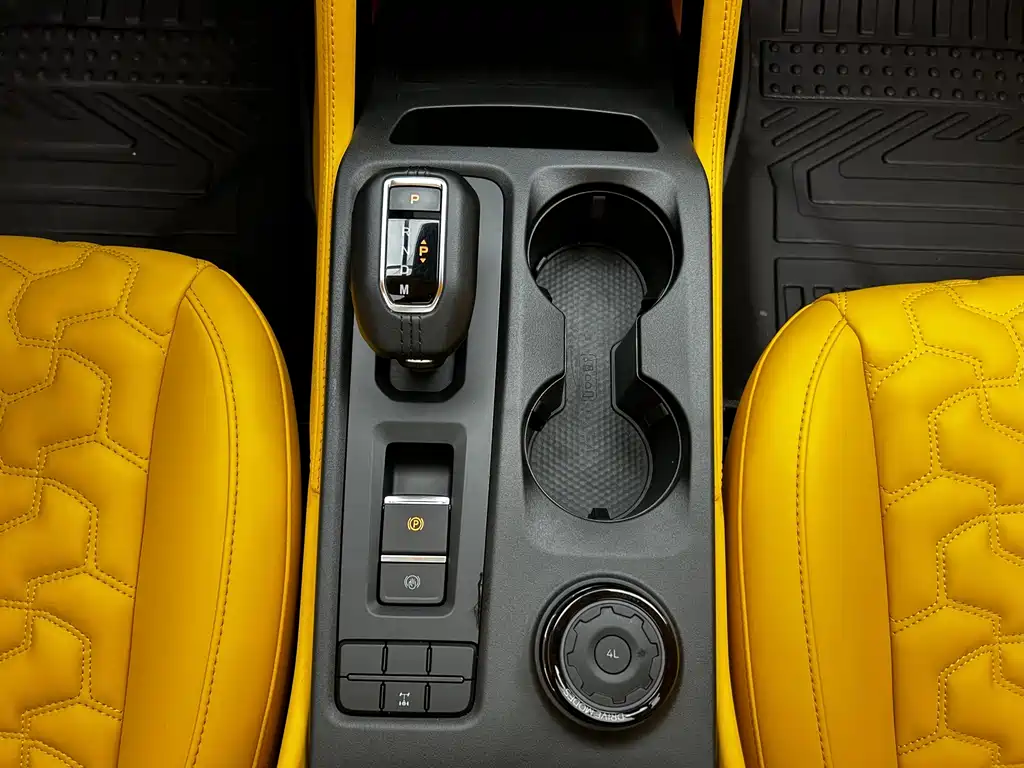 Ford Ranger — фото 14