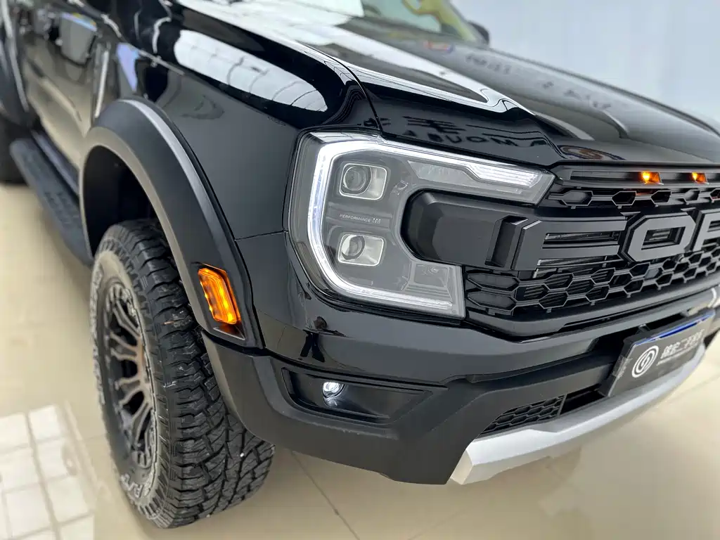 Ford Ranger — фото 20