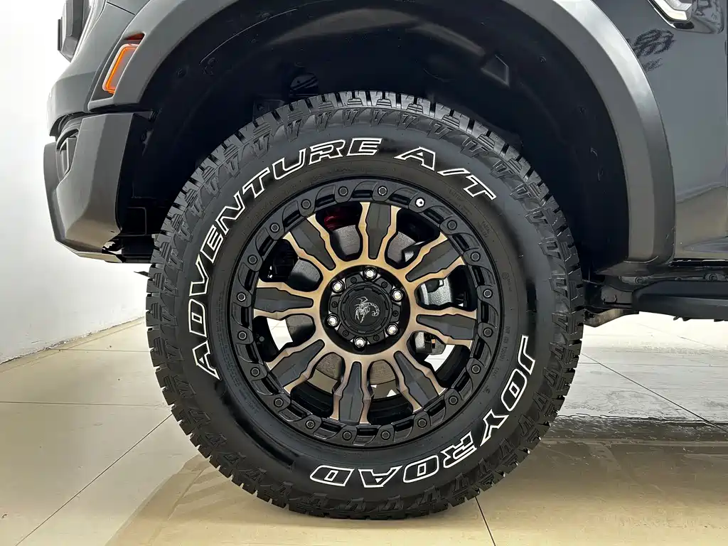 Ford Ranger — фото 21