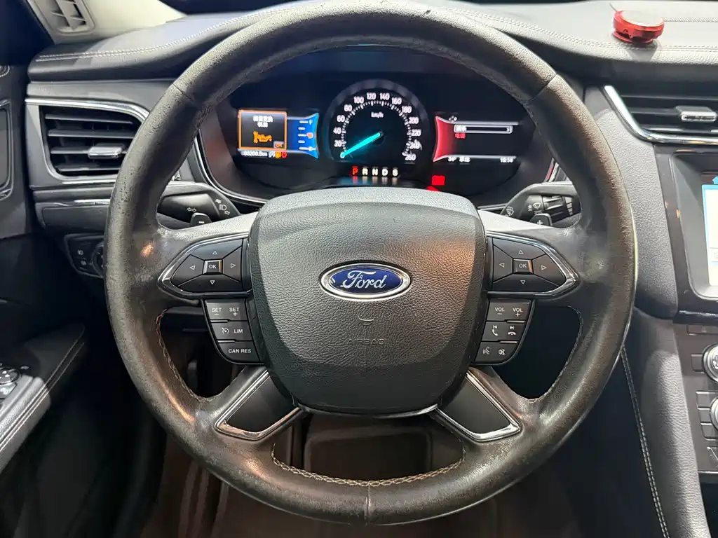 Ford Taurus — фото 8