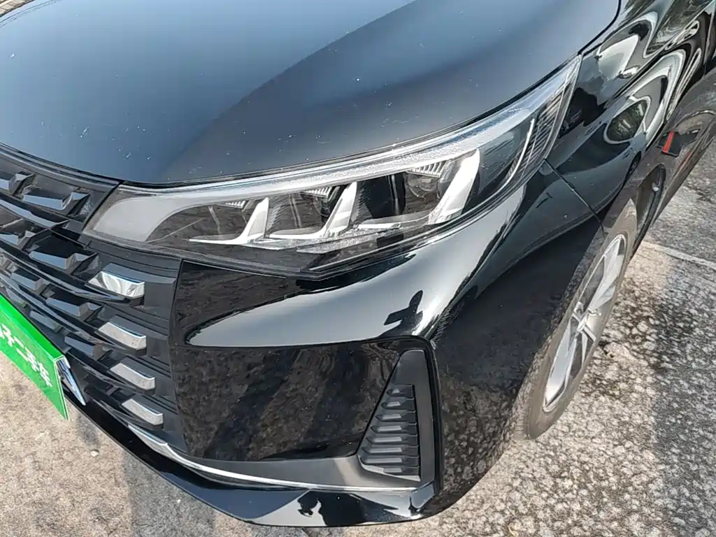 GAC Motor Trumpchi M6 — фото 24
