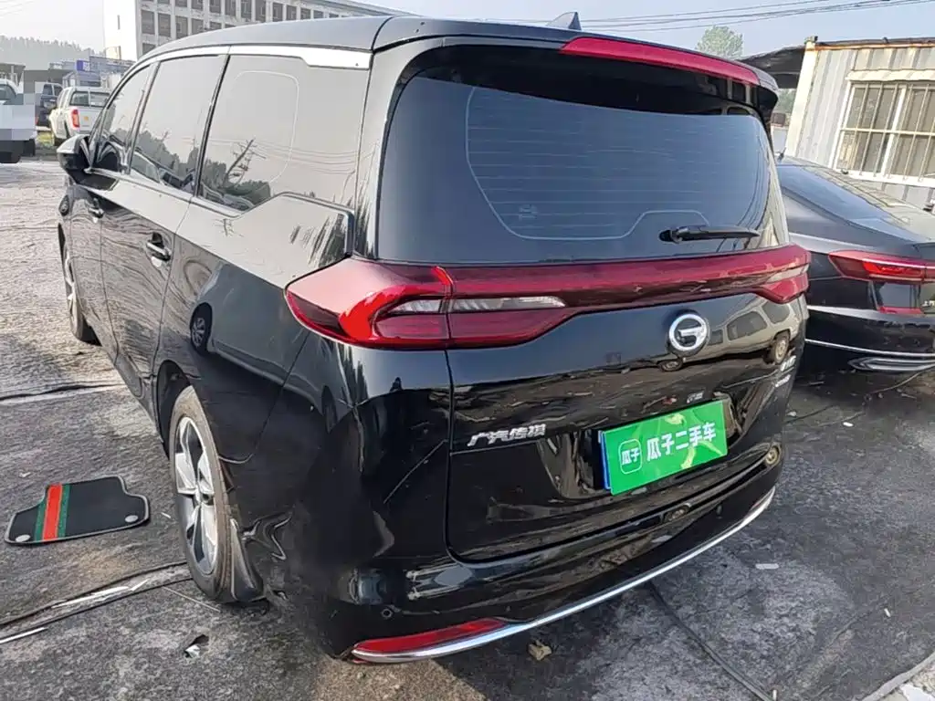 GAC Motor Trumpchi M6 — фото 5
