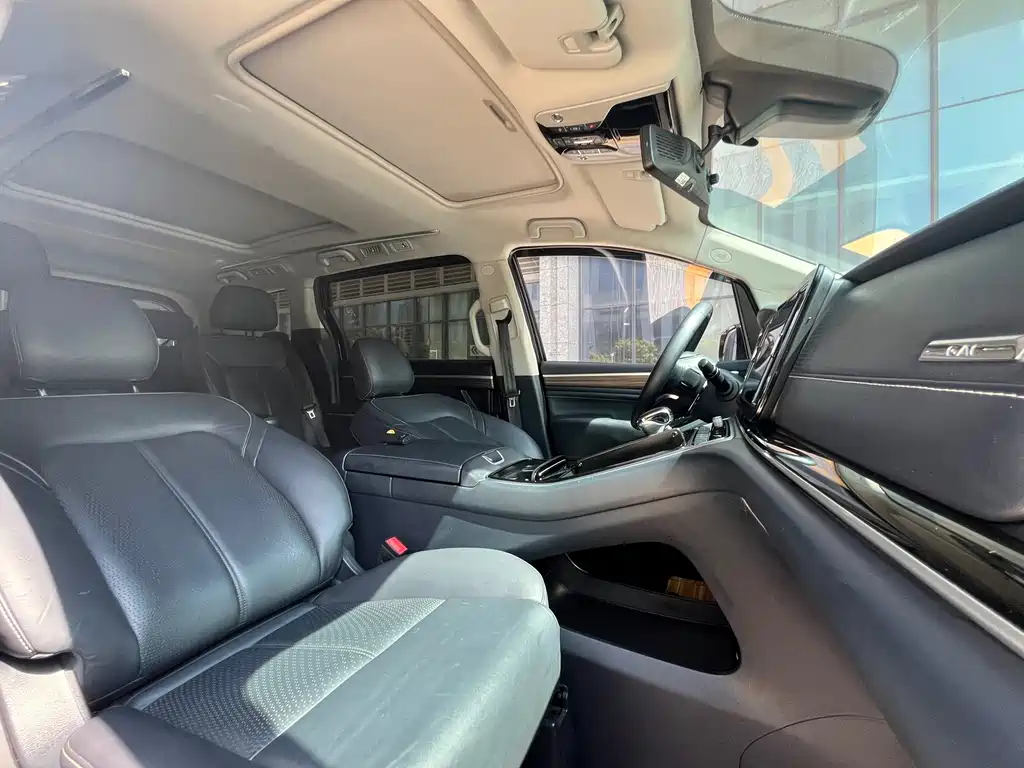 GAC Motor Trumpchi M8 — фото 14