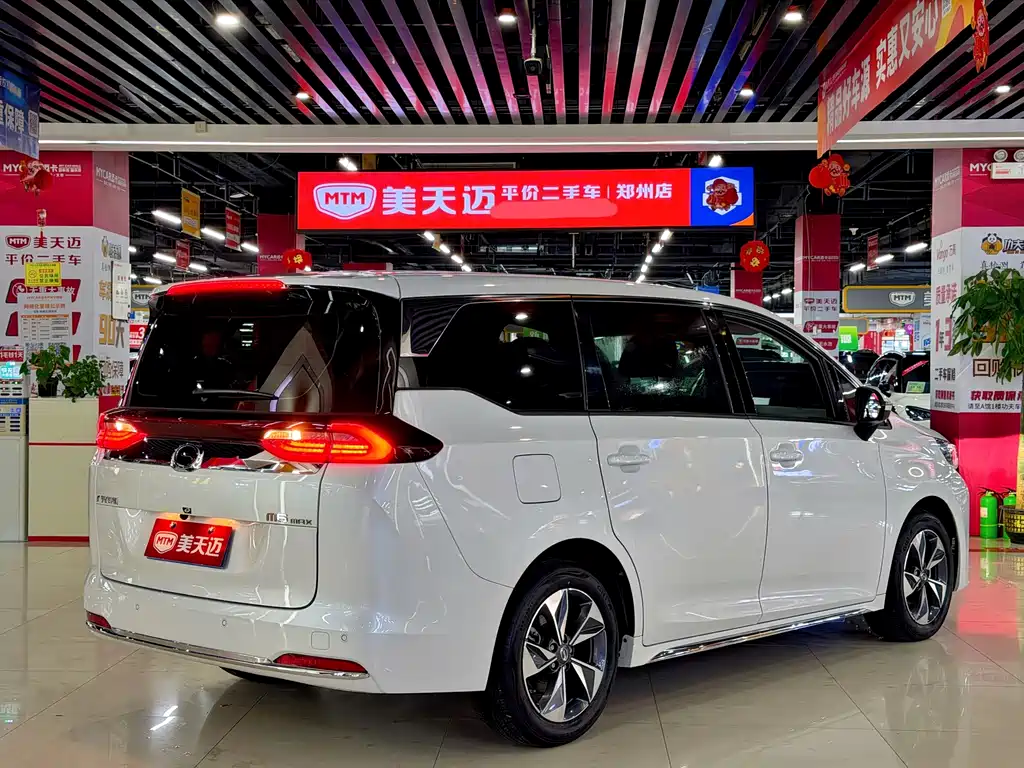 GAC Motor Trumpchi M6 — фото 4