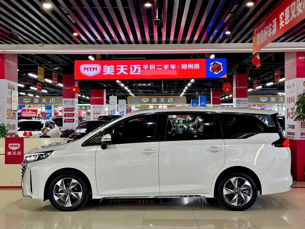 GAC Motor Trumpchi M6 — фото 5