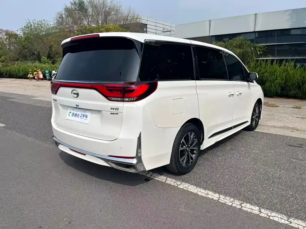 GAC Motor Trumpchi M8 — фото 20
