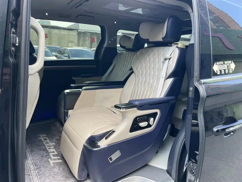 GAC Motor Trumpchi M8 — фото 4