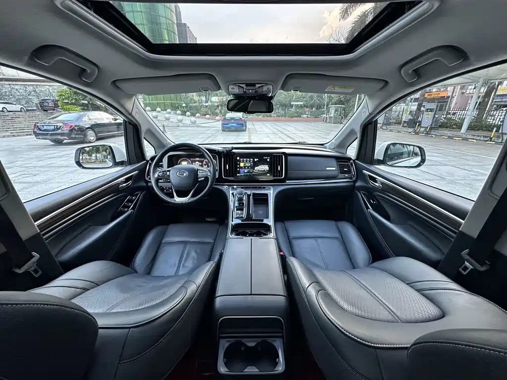 GAC Motor Trumpchi M8 — фото 18