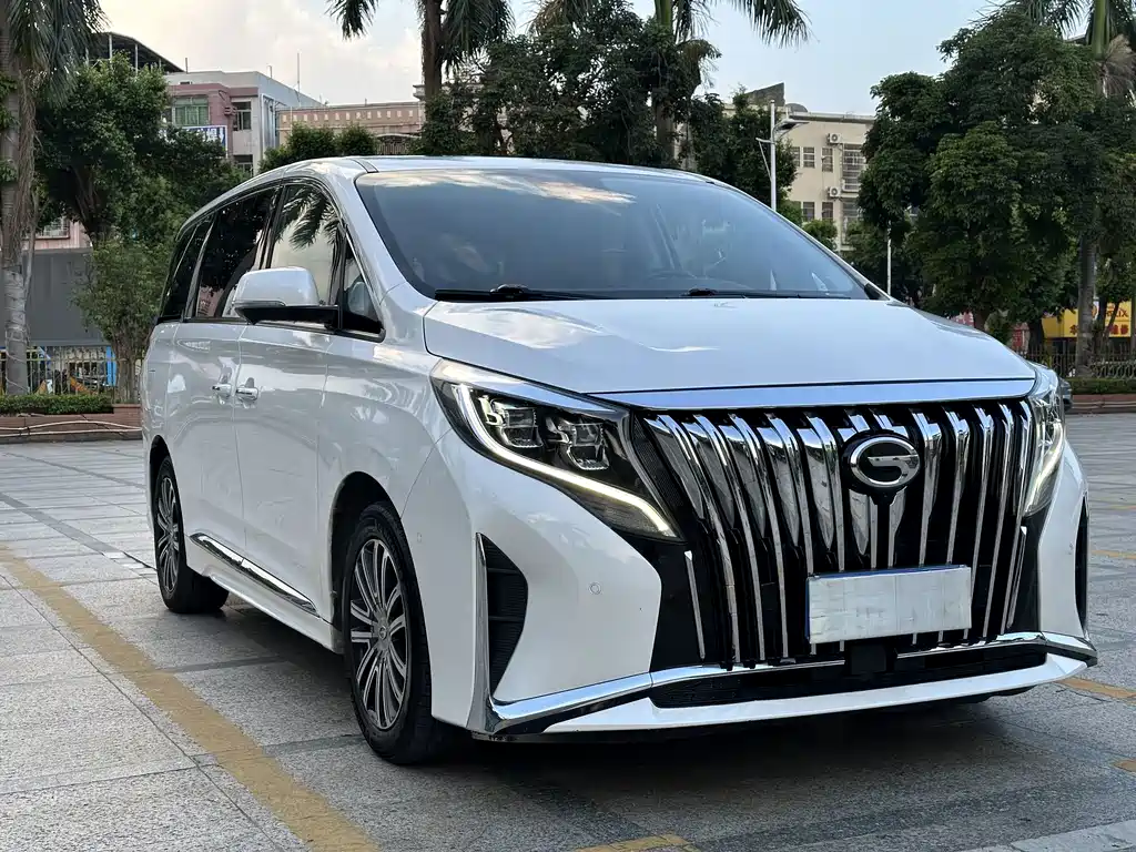 GAC Motor Trumpchi M8 — фото 3