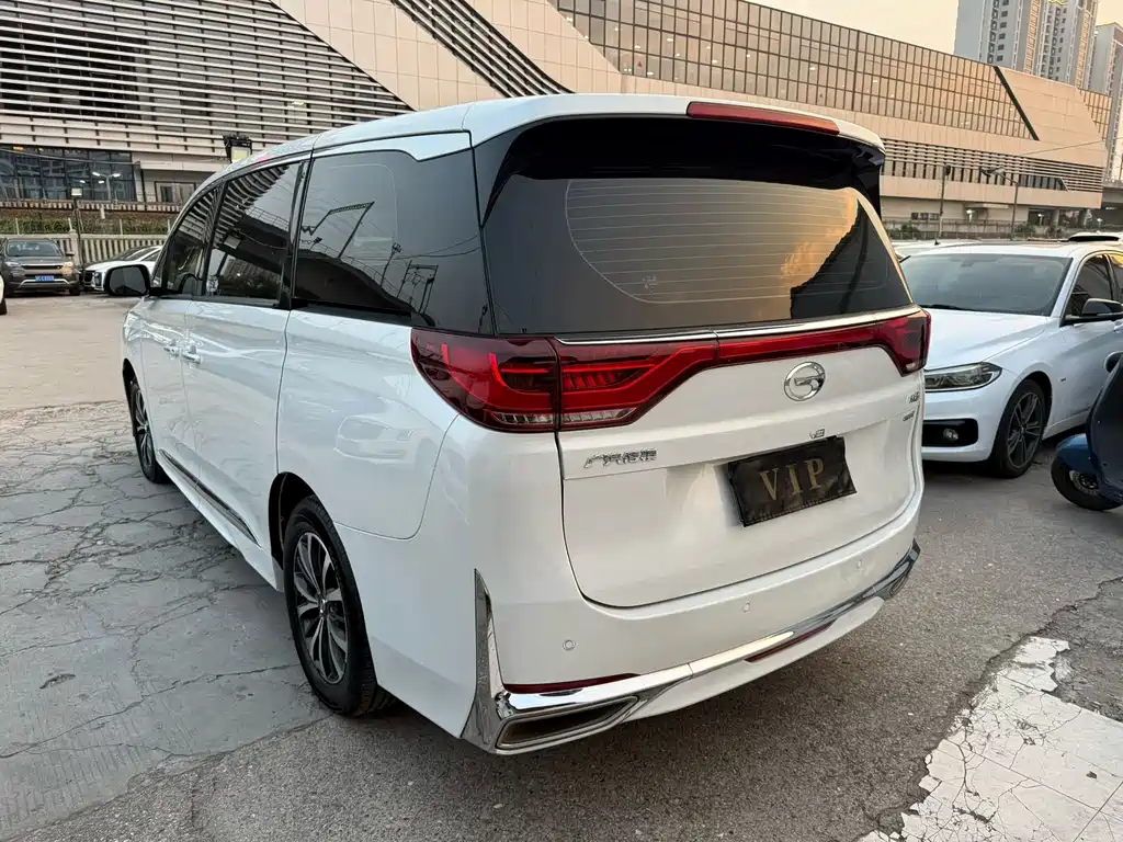 GAC Motor Trumpchi M8 — фото 8