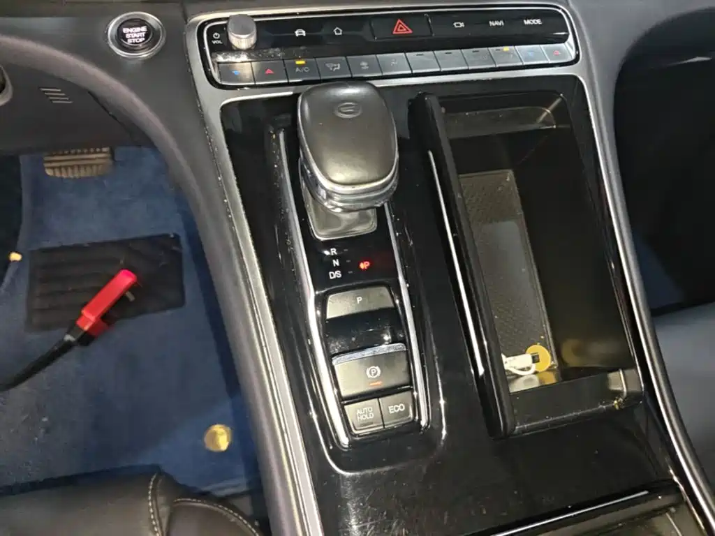 GAC Motor Trumpchi M8 — фото 14