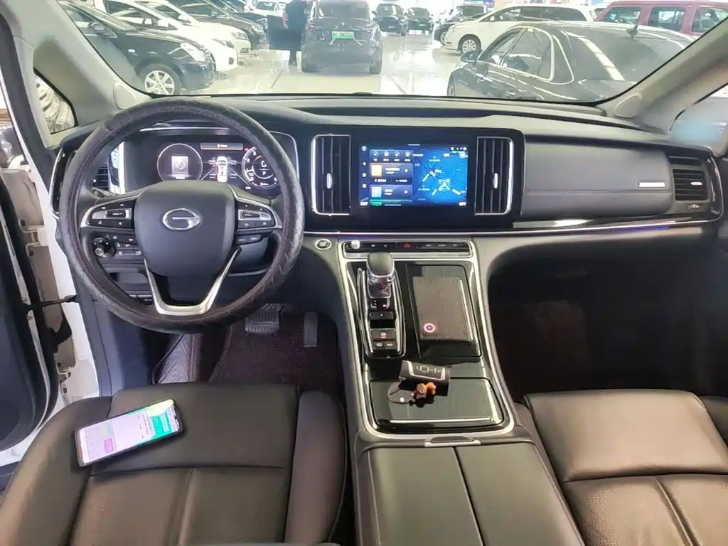 GAC Motor Trumpchi M8 — фото 10