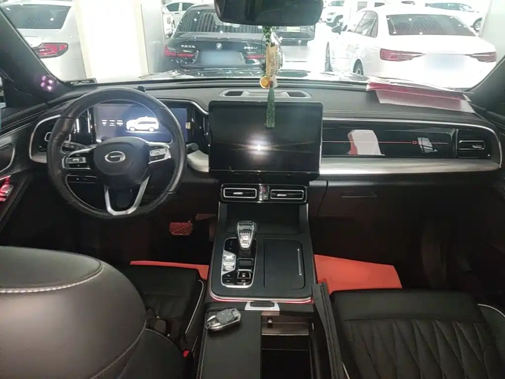 GAC Motor Trumpchi GS8 — фото 10
