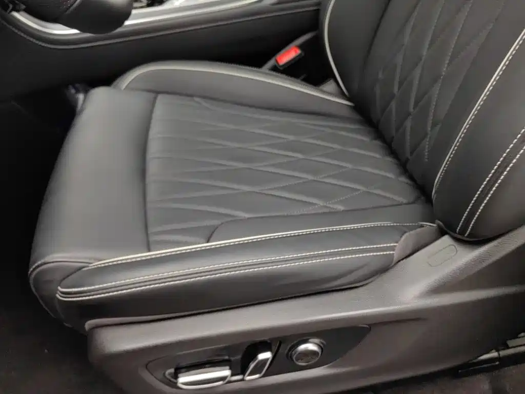 GAC Motor Trumpchi GS8 — фото 20