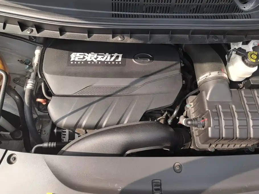 GAC Motor Trumpchi M8 — фото 10
