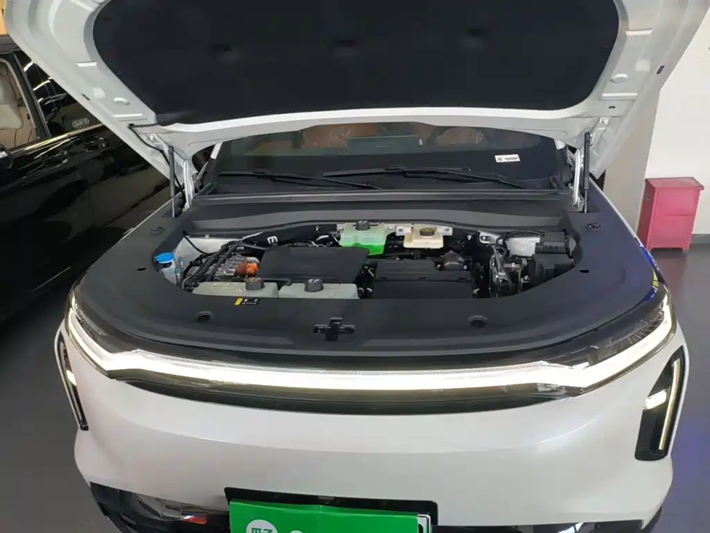 GAC Motor Trumpchi Xiangwang S7 — фото 20