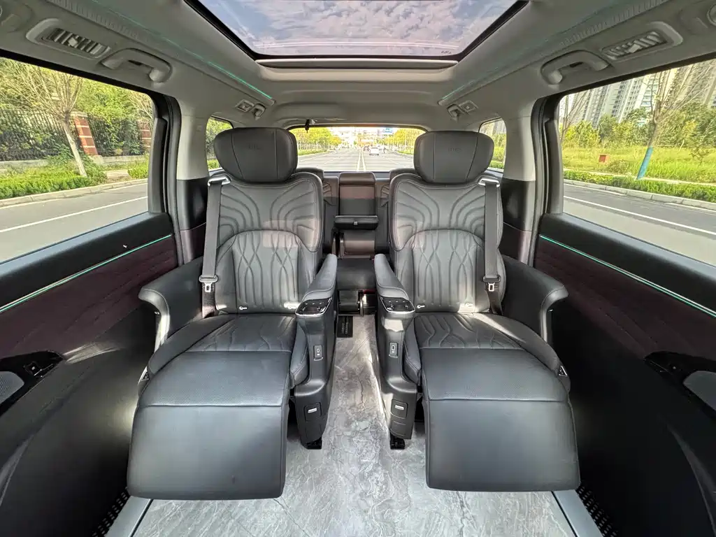 GAC Motor Trumpchi M8 — фото 20