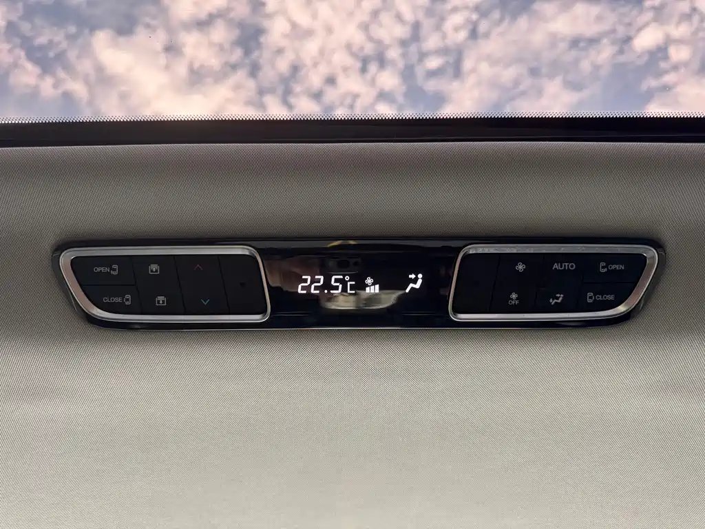 GAC Motor Trumpchi M8 — фото 21