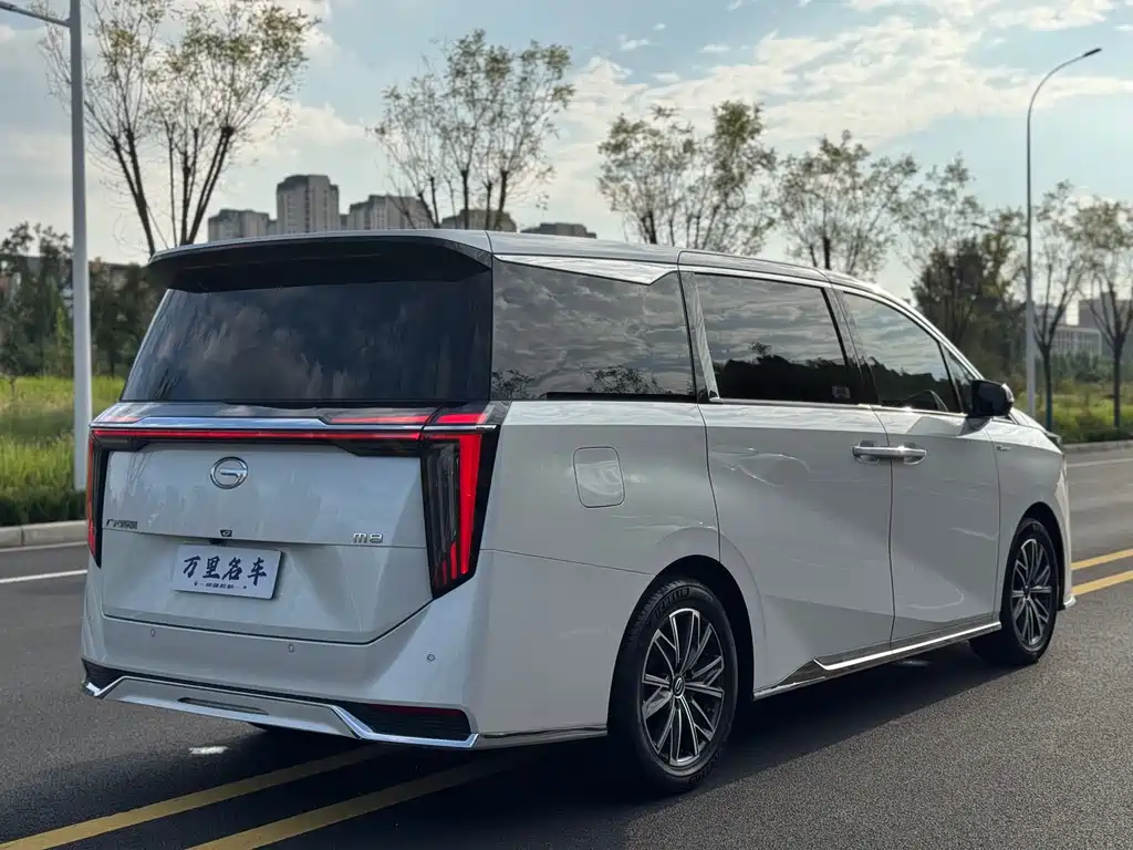 GAC Motor Trumpchi M8 — фото 27