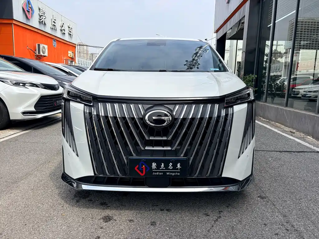 GAC Motor Trumpchi M8 — фото 2