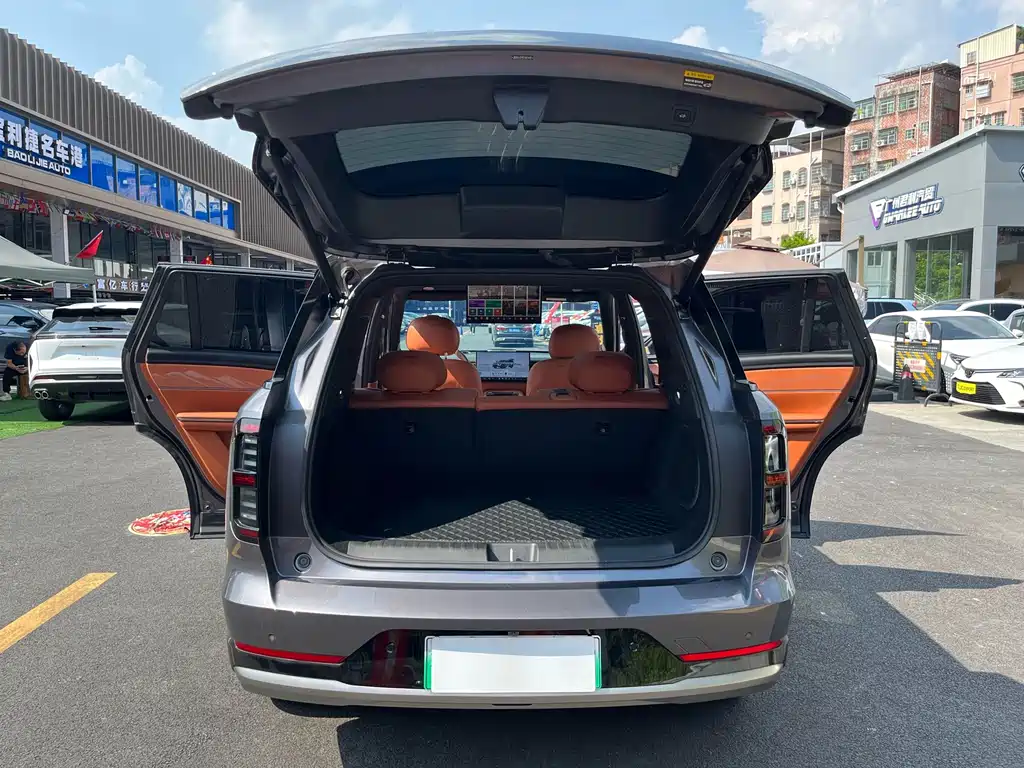 GAC Motor Trumpchi Xiangwang S7 — фото 25