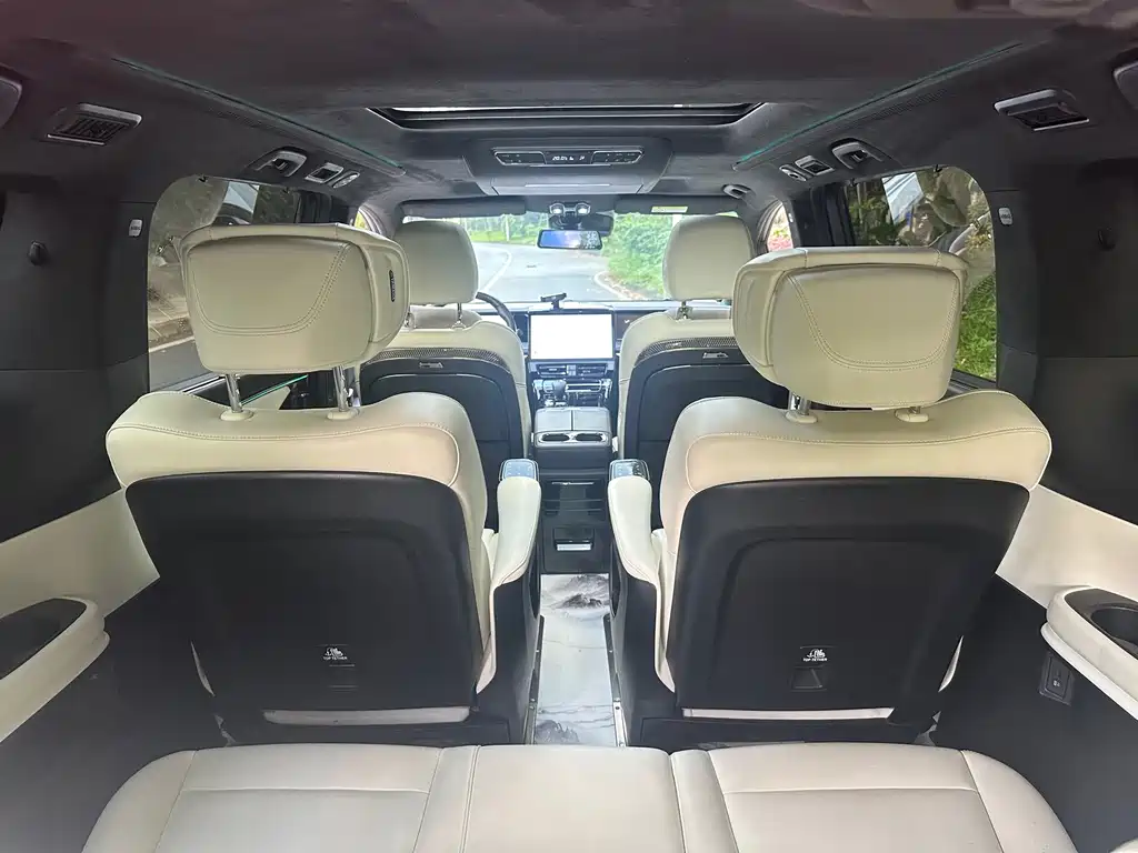 GAC Motor Trumpchi M8 — фото 11