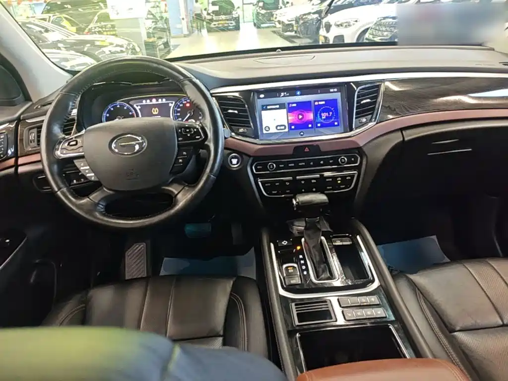 GAC Motor Trumpchi GS8 — фото 10