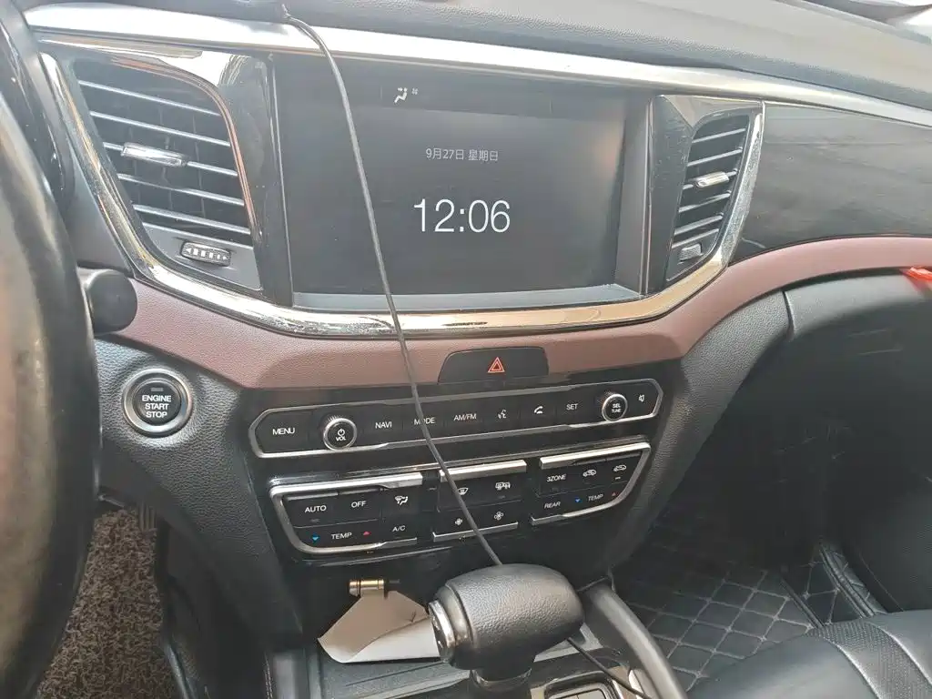 GAC Motor Trumpchi GS8 — фото 6