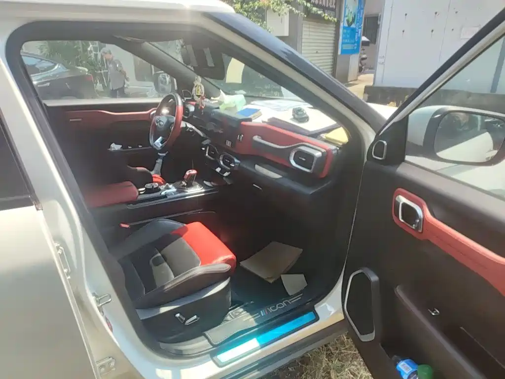 Geely Icon — фото 17
