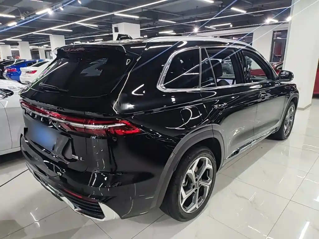 Geely Xingyue L — фото 7