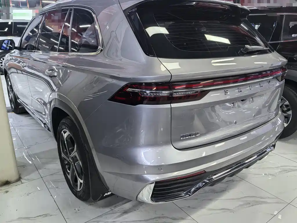 Geely Xingyue L — фото 4