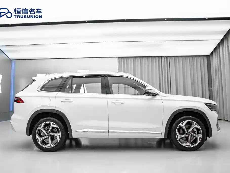 Geely Xingyue L — фото 4