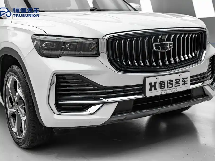 Geely Xingyue L — фото 9
