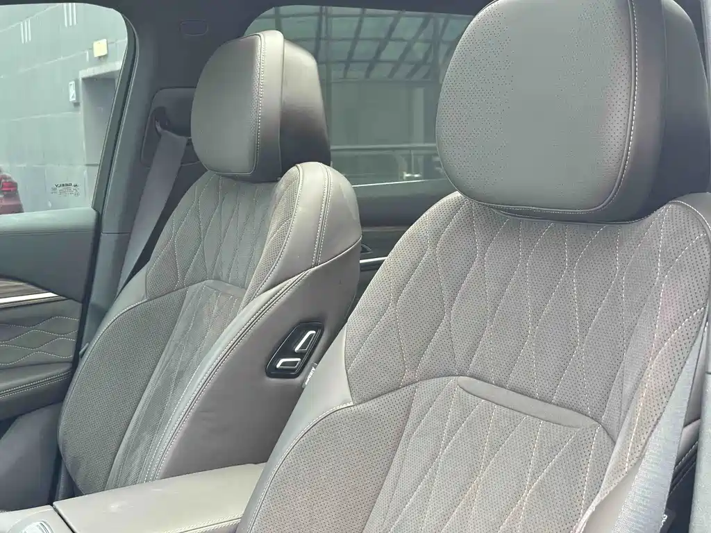 Geely Xingyue L — фото 20
