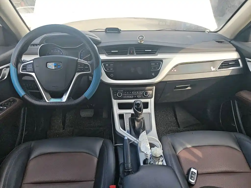 Geely Vision — фото 10