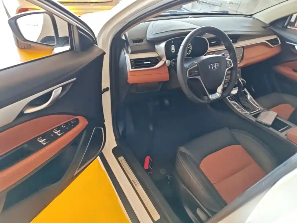 Geely Vision S1 — фото 16