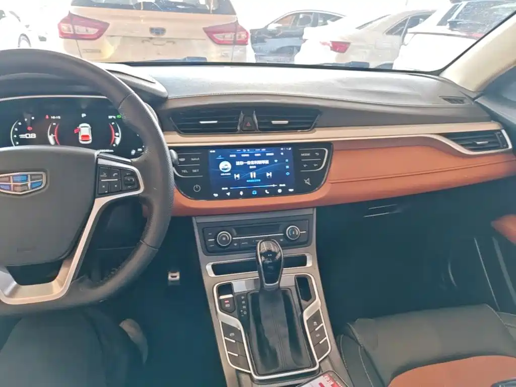 Geely Vision S1 — фото 10