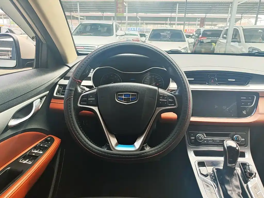 Geely Vision S1 — фото 11