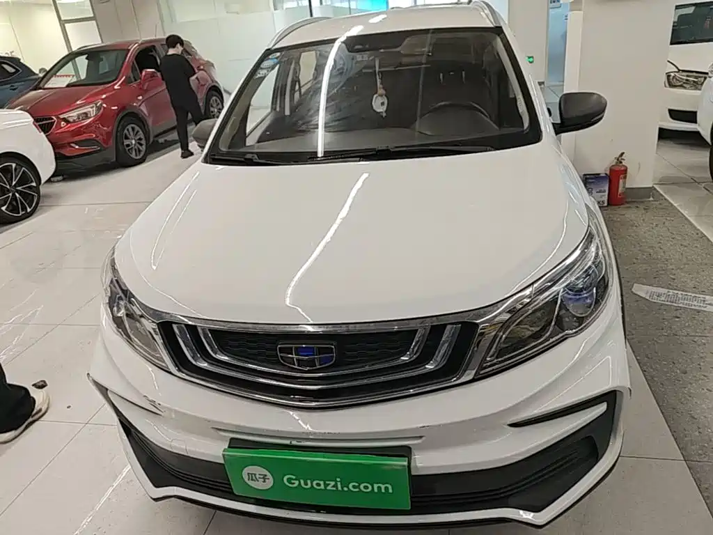 Geely Vision X3 — фото 3